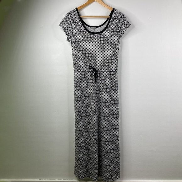 T by Talbots Black White Geometric Comfy Short Sleeve Maxi Tie Dress Size Small - Picture 13 of 15